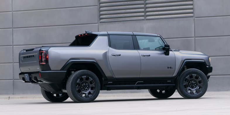 2028 GMC Hummer EV Pickup